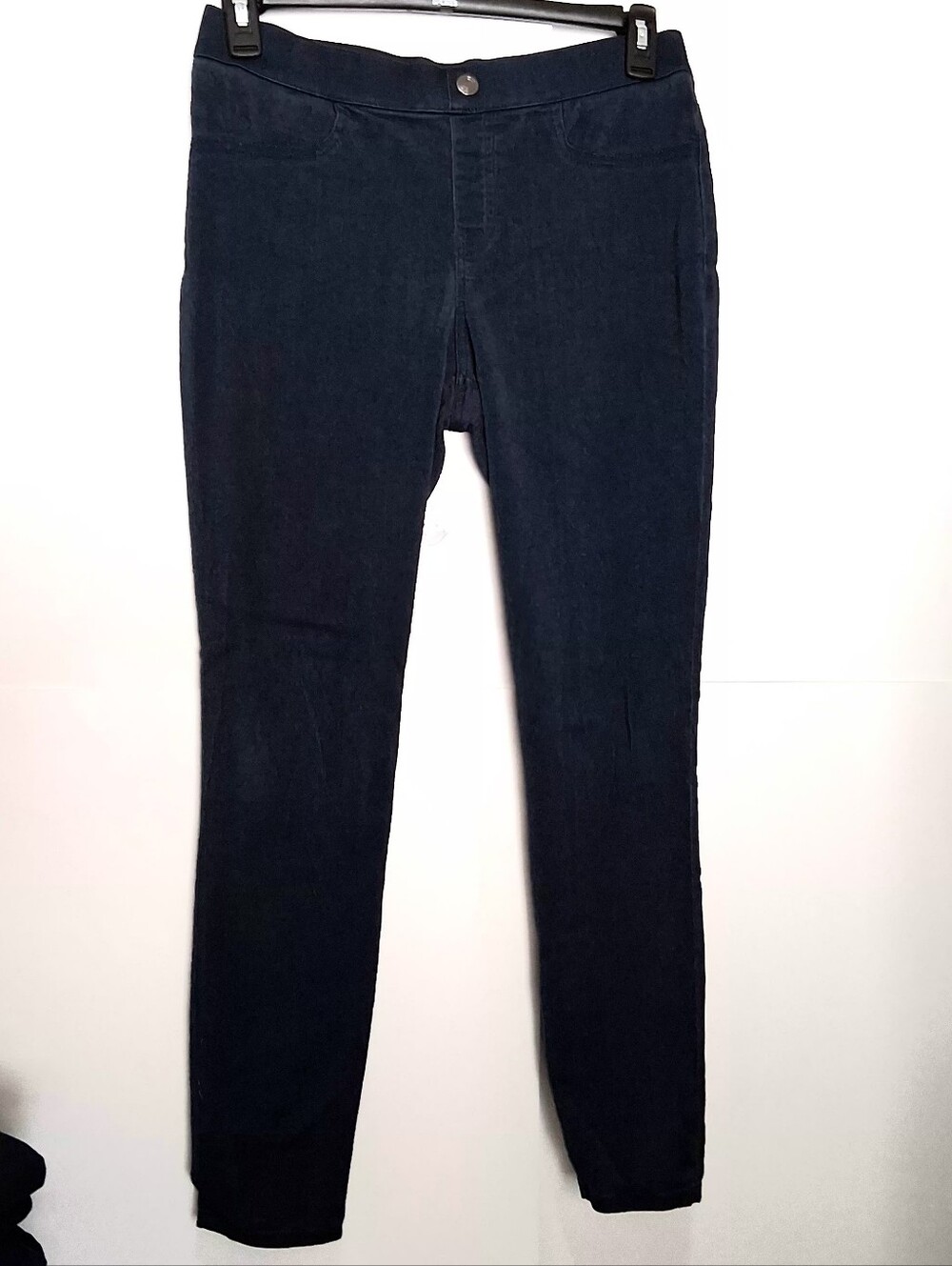 INTRO.❤️ Love The Fit Navy Skinny Pull On Jeans Size 10